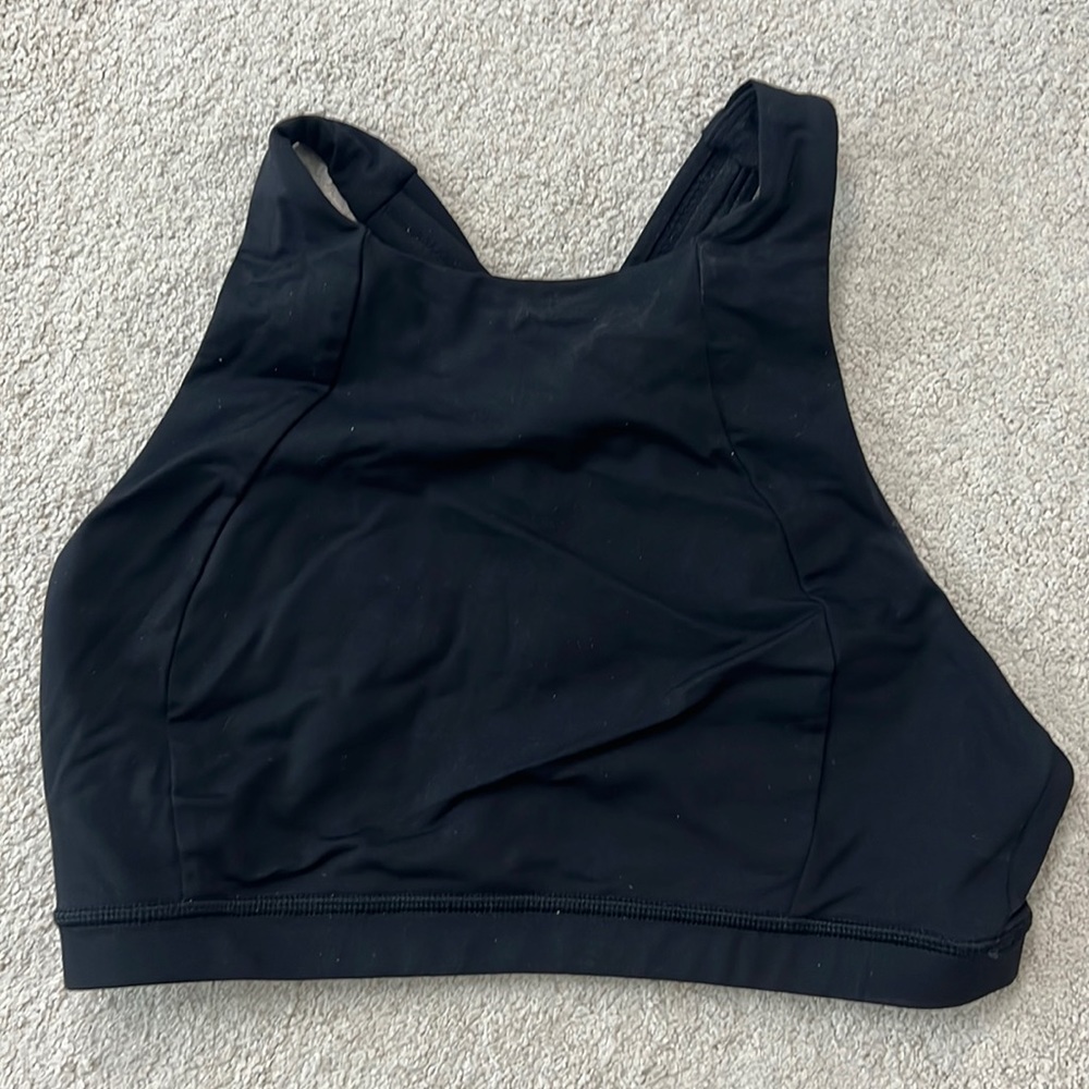Lululemon black bra size 6 like new high neck style